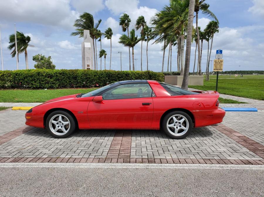  Chevrolet Camaro SS (1710) 1996 года  (фото 3 из 101)